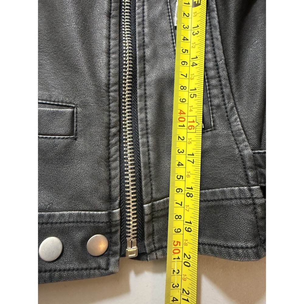 Altar'd State Jacket Women's Size XS Black Faux Leather Biker Motto Streetwear - Picture 8 of 16